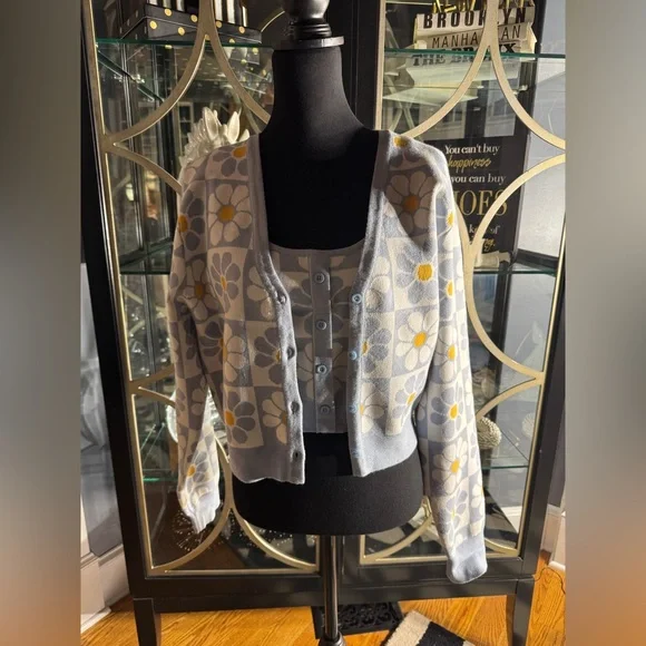 Live & Lottie Retro Floral Sweater Set L - Picture 1 of 8